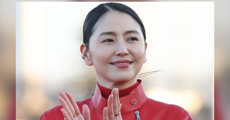 長澤まさみが小日向文世を『弟だと思ってる』って、33歳差でこれはマジで意外ww
