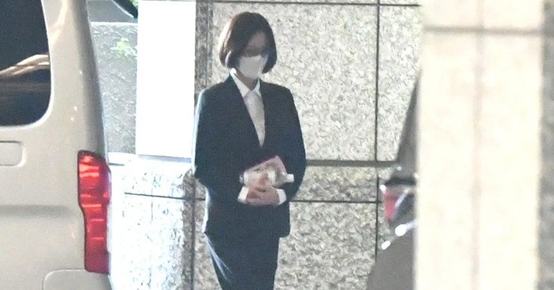 宮崎麗香、法廷で10キロ痩せたって明かしたのに脱税資金の私的流用は否定ってそこじゃないでしょw