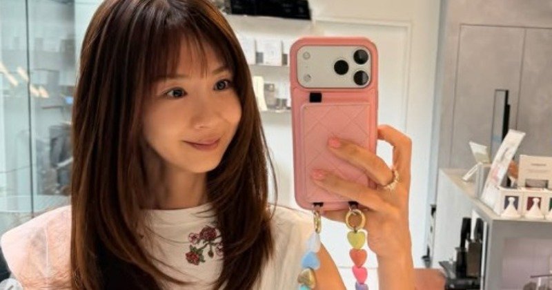 ほしのあき49歳のショートヘア姿、アラフィフとは思えない若々しさで話題ｗ